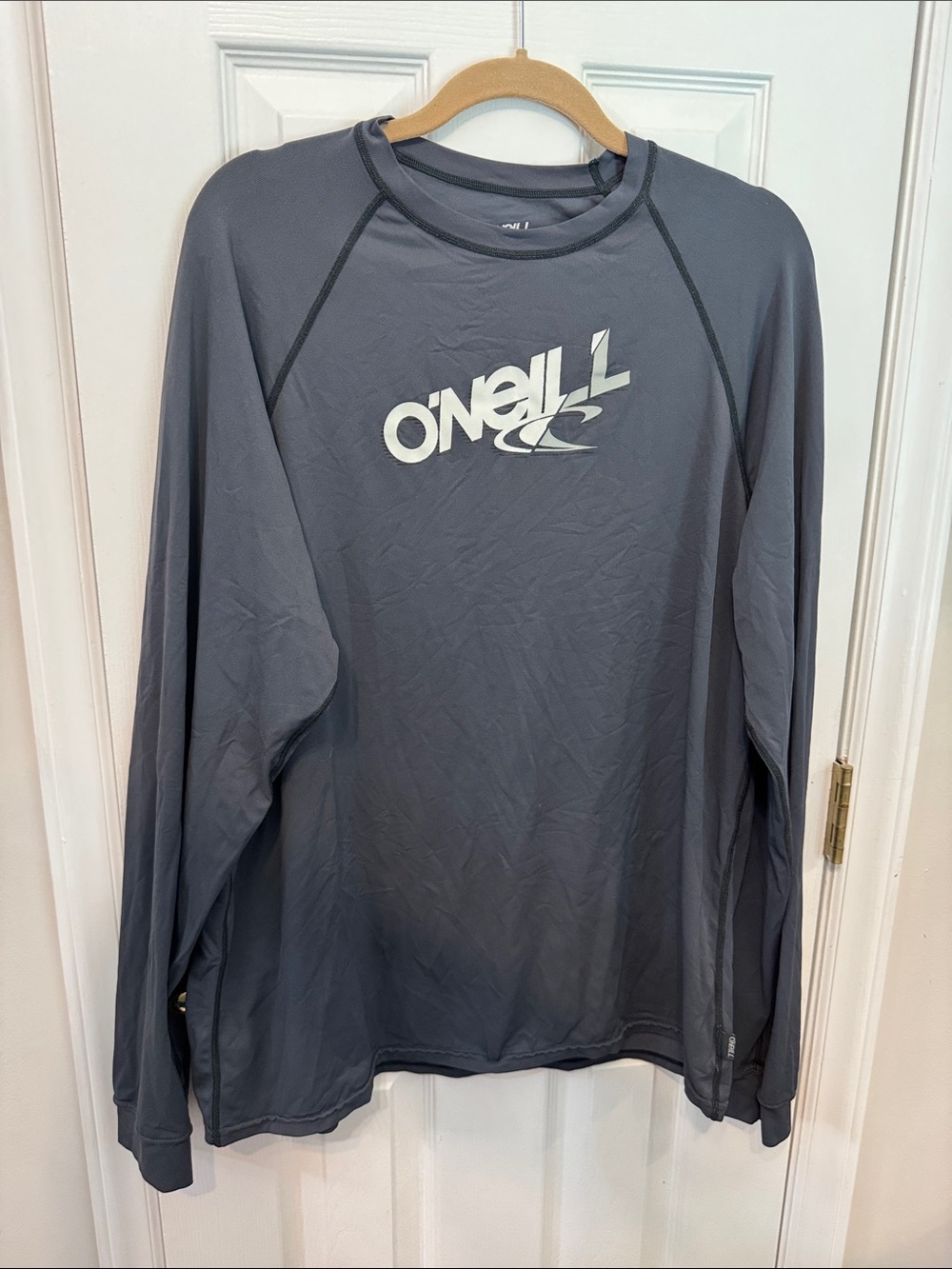 O'Neill Men's Long Sleeve Rash Guard in Slate Gray with White Logo